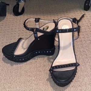 Adorable black studded wedges